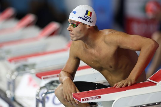 David Popovici, la un pas să renunțe la Mondialele de la Singapore. Ce l-a speriat pe românul care a obținut medalia de aur