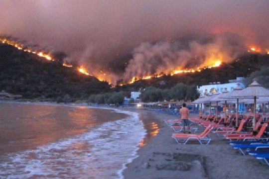 MAE vine cu o atenționare de călătorie pentru Grecia. Riscul de incendii de vegetație este crescut