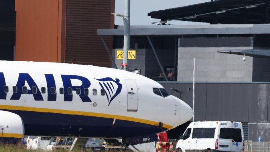 Panică pe pista din Palma de Mallorca. 18 răniţi după evacuarea de urgenţă a unui avion Ryanair