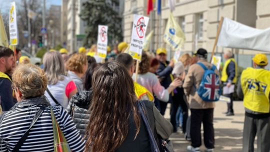 Profesorii amenință cu proteste masive în fața Parlamentului, împotriva măsurilor fiscale. Cine va participa la manifestații
