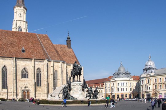 Orașul din România care a interzis fumatul în spații publice. Iată ce amenzi riști dacă încalci legea