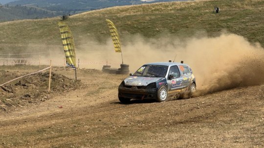 Doi spectatori răniți la Campionatul Național de Rally Cross. Competiția a fost oprită