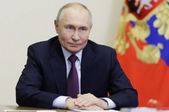 Vladimir Putin, gest surprinzător pentru un american din Alaska. Ce cadou i-a oferit înaintea întâlnirii cu Donald Trump