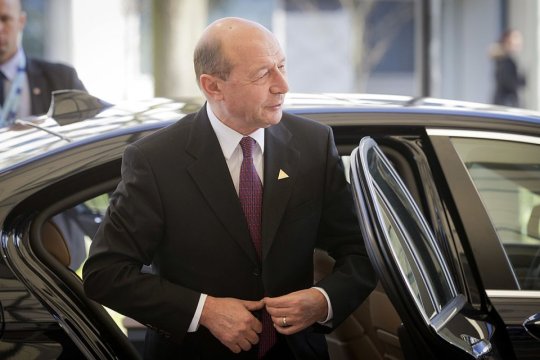 Traian Băsescu va primi un apartament în locul vilei de protocol. De ce a fost luată această decizie