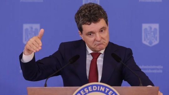 Florin Călinescu îl ironizează pe președintele Nicușor Dan: ”Se deviau toate avioanele”