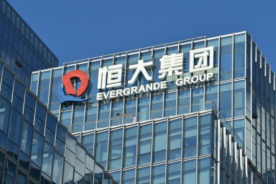 Gigantul imobiliar Evergrande, delistat oficial – sfârșitul unei ere în economia Chinei