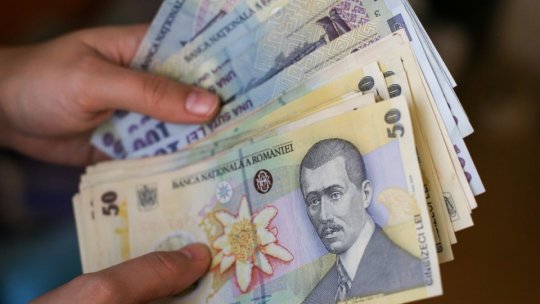 Românii tot mai afectați de Pachetul al doilea. Când va fi introdusă taxa pe colete