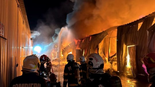 Poluare masivă asupra aerului din București, după incendiul de la Dragonul Roșu. Ministrul Mediului a anunțat valori uriașe