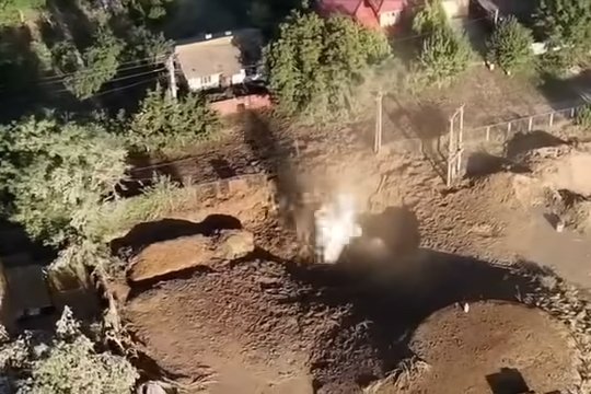Explozie de gaze la Amara după forajul unei fântâni. Peste 270 de persoane au fost evacuate