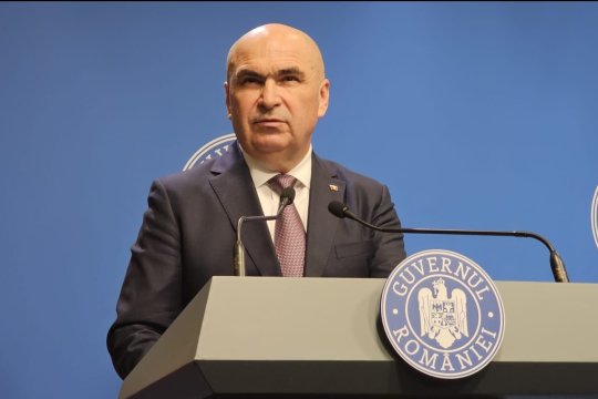 Guvernul Bolojan reia discuțiile despre reforma administrației. Reducerile de personal ar putea depăși pragul de 40.000 de posturi