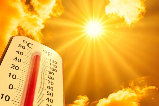 Franța, din nou sub cupola de foc. S-au anunțat temperaturi de peste 40°C, risc ridicat de incendii și alerte extinse în sud