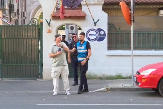 Marian Ceaușescu a venit cu lămuriri privind scena cu șampania din fața spitalului unde Ion Iliescu a murit. Pus pe lista neagră pentru înmormântare