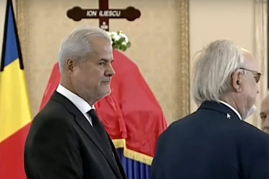 Adrian Năstase îi critică pe tinerii care nu au ținut doliul după Ion Iliescu: ”Au mers la Untold”