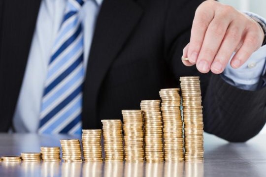 IRCC crește de la 1 octombrie: românii cu credite ipotecare plătesc rate mai mari