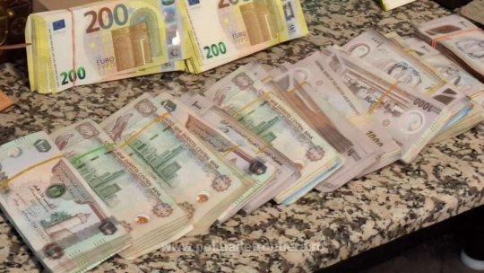 Captură de proporții pe Aeroportul Otopeni: bijuterii, ceasuri de lux și bani în valoare de 3 milioane de euro, ascunse în bagaje