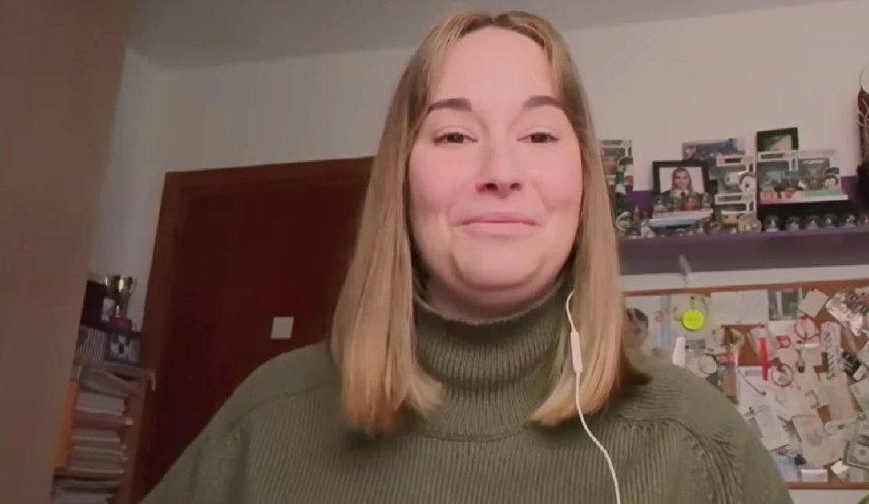 O profesoară din Spania critică dur școala din România: „Nivelul de exigență este extrem de scăzut”