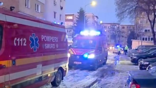 Explozie într-un bloc din Alba Iulia. Zeci de locatari evacuați, un bărbat în stare gravă