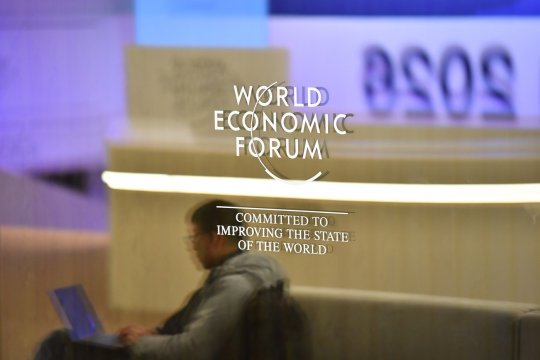 Miliardarii devin tot mai bogați. Oxfam pune sub lupă dezechilibrele economice, înainte de Forumul de la Davos