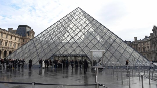 Cum a fost posibil jaful de la Luvru. Imagini rare scot la iveală slăbiciuni grave în sistemul de securitate