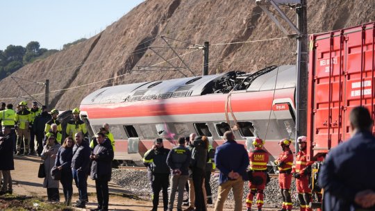 Povestea fetiței de șase ani care a rămas singură după accidentul feroviar devastator din Spania. A fost unica supraviețuitoare a familiei sale