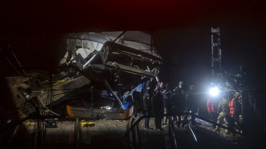 Un alt accident feroviar lovește Spania. Zeci de răniți și un deces după deraierea unui tren de navetiști