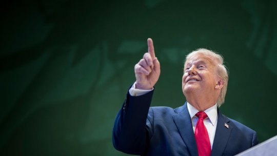 Președintele SUA exclude forța militară în disputa privind Groenlanda, dar insistă pentru negocieri imediate