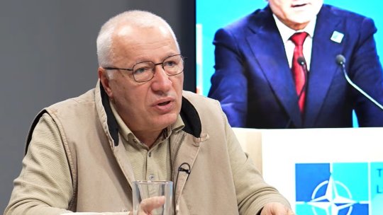 De ce nu a ajuns Traian Băsescu la Davos. Dezvăluirile lui Iulian Fota despre diplomația României