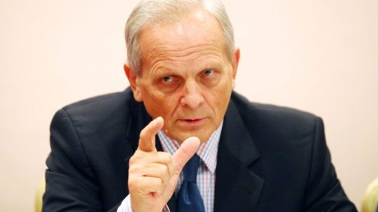 Ce pensie are în prezent Theodor Stolojan. Fostul premier spune că primește de trei ori mai puțin decât un magistrat