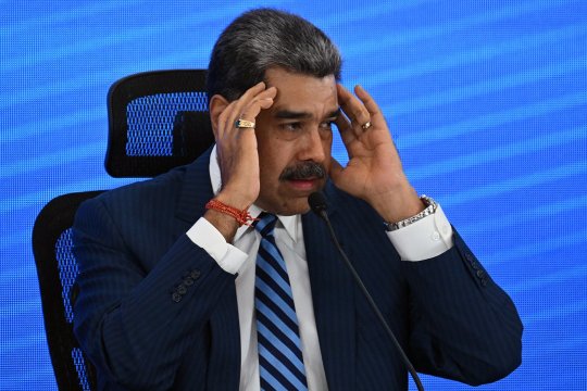 Cât costă treningul Nike purtat de Maduro. Echipamentul a fost epuizat rapid în SUA