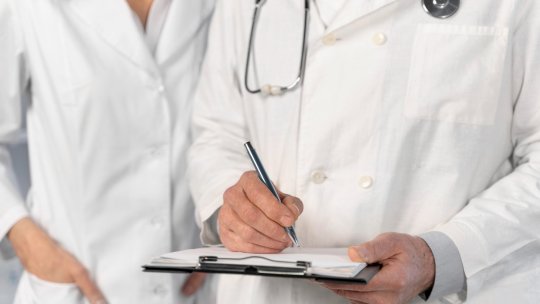 Veste proastă pentru români în 2026. Ce se întâmplă cu concediul medical și câți bani pierzi dacă te îmbolnăvești