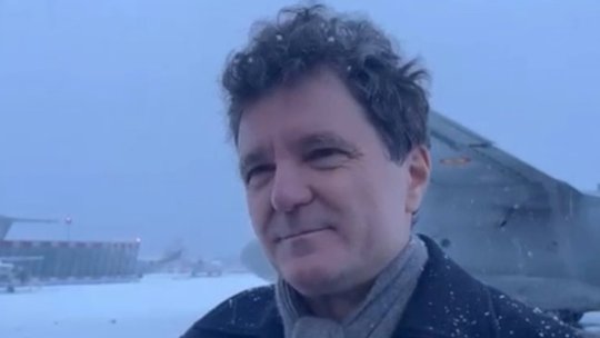 Președintele Nicușor Dan, blocat la Paris din cauza ninsorilor. Aeronava militară Spartan nu poate decola
