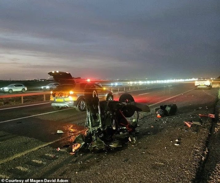 Motocicleta judecătorului Benny Sagi, în urma accidentului