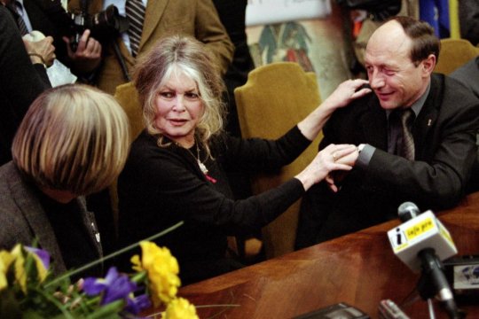 Brigitte Bardot, ”răpusă de cancer”. Mărturia soțului despre ultimele luni de viață ale legendei cinematografiei franceze