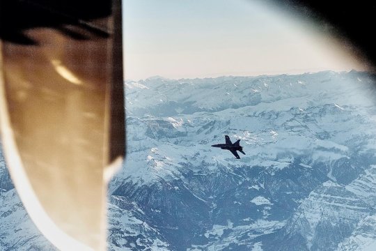 Preşedintele Nicuşor Dan a prezentat înregistrarea convorbirii pilotului aeronavei Spartan cu turnul de control din Zürich