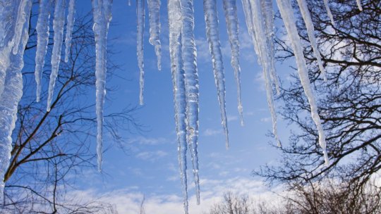 Ciclonul mediteraneean aduce cinci zile de ger năprasnic peste România. Unde vor fi temperaturi de până la minus 18 grade
