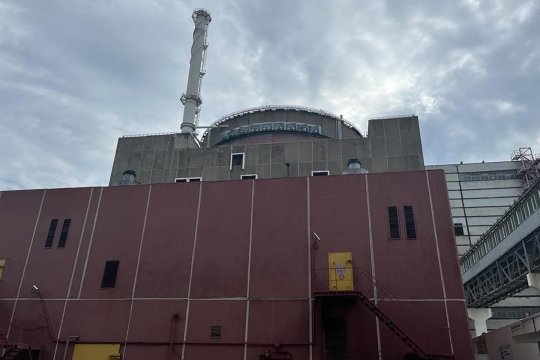 Un nou incident la centrala nucleară Zaporojie ridică semne de întrebare. O linie de alimentare a fost scoasă din funcțiune
