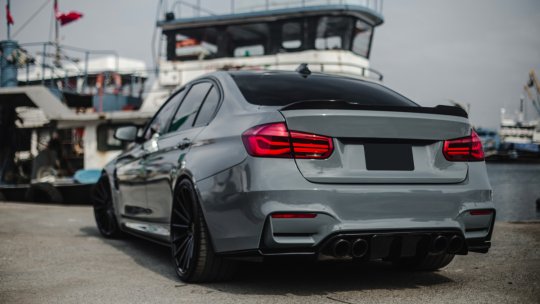 Vești proaste pentru șoferii BMW. Mai multe modele produse între 2020 și 2022 sunt afectate