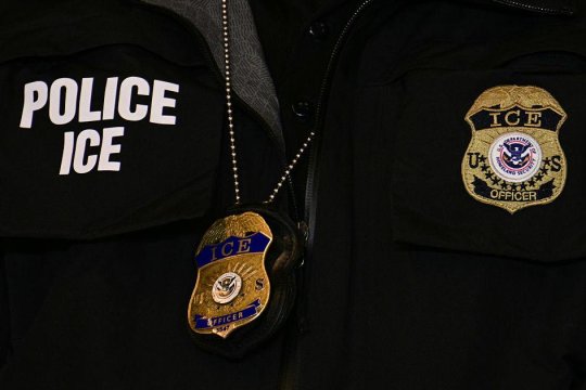 Peste 120 de români, pe lista ”cei mai răi dintre cei mai răi” a autorităților americane