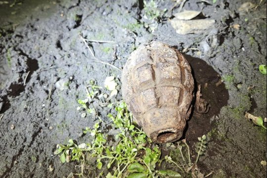 Alertă în zona Gării din Galați după descoperirea unei grenade. Pirotehniștii au intervenit de urgență