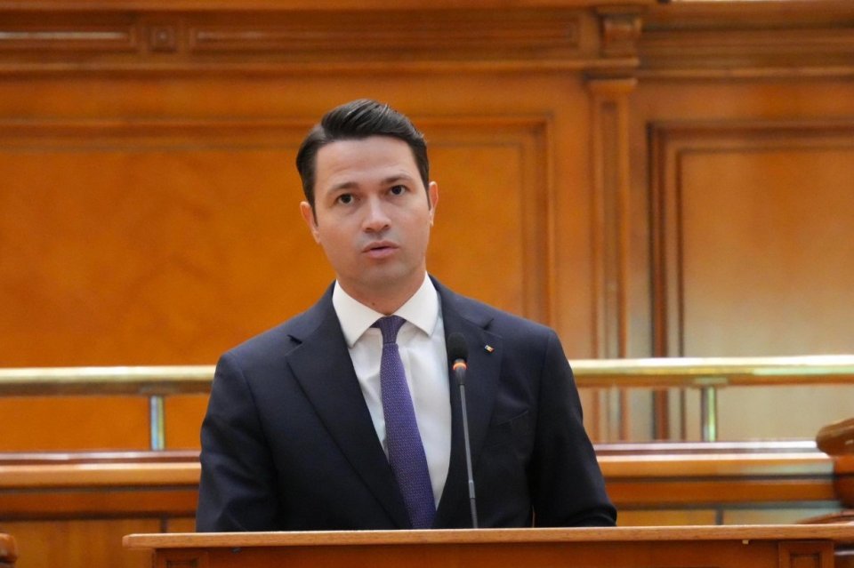 Deputatul PNL Robert Sighiartău