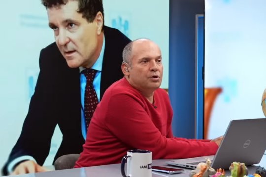 Prea Mult Banciu live pe iAMnews.ro, 17 februarie, de la 20:00. Radu Banciu comentează cutremurul de la Externe: Nicușor Dan pregătește schimbări masive în ambasade