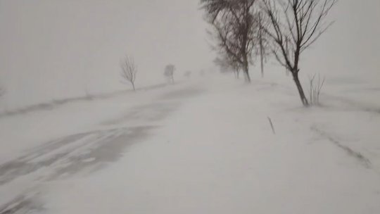 Bucureștiul și șase județe rămân sub avertizare cod portocaliu de ninsori și viscol