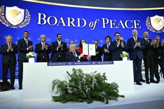 Prima reuniune a Consiliului pentru Pace al lui Trump. România este reprezentată de Nicușor Dan, cu statut de ”observator”. Care sunt temele de pe agendă