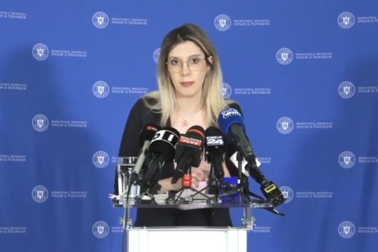 Diana Buzoianu: „România, pe hârtie, este raiul iazurilor piscicole. Exploatările care ajung cratere abandonate sunt un pericol”
