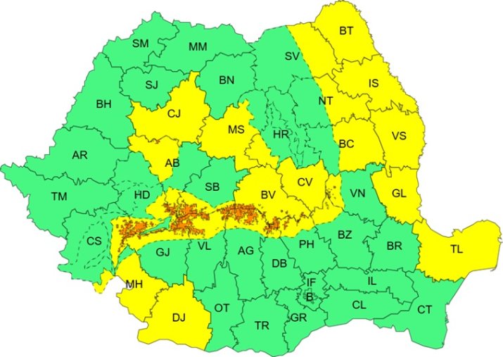 Harta județelor avertizate cu cod portocaliu și cod galben de ninsori și viscol