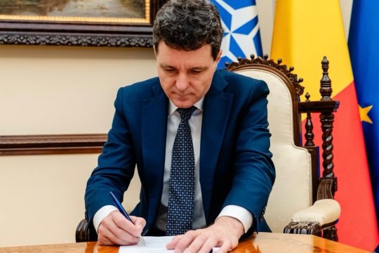 Preşedintele a promulgat legea privind pensiile magistraților. ”Recalibrarea modului de calcul al acestor pensii este un gest de echitate”