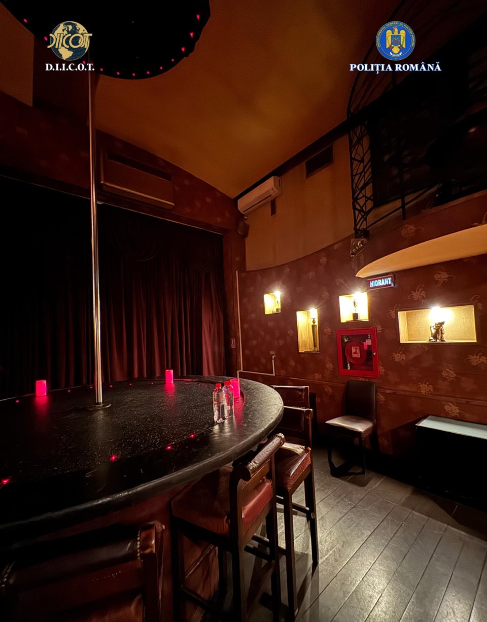 Percheziții în dosarul de trafic de persoane care vizează clubul de striptease ”The Buddhist” din București