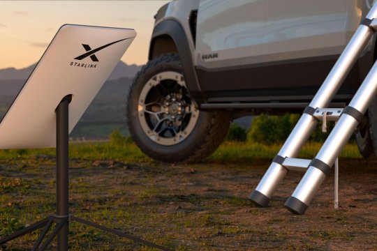 Starlink al lui Elon Musk deschide o firmă în România