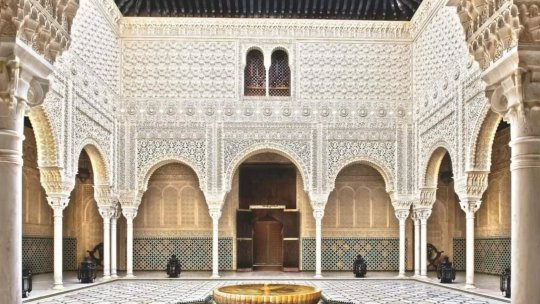 Cum a încercat Jeffrey Epstein să cumpere un palat de lux cu câteva zile înainte de arest