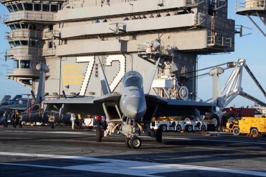 Escaladare periculoasă în Orientul Mijlociu: dronă iraniană doborâtă de armata SUA, navă americană hărțuită în Strâmtoarea Hormuz